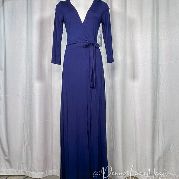 NWT Lulu's Garden District Navy Blue Wrap Maxi Dress Size Small - Picture 2 of 13